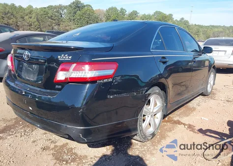 2010 Toyota Camry Se z USA, uszkodzony, nr VIN 4T1BF3EK9AU020045